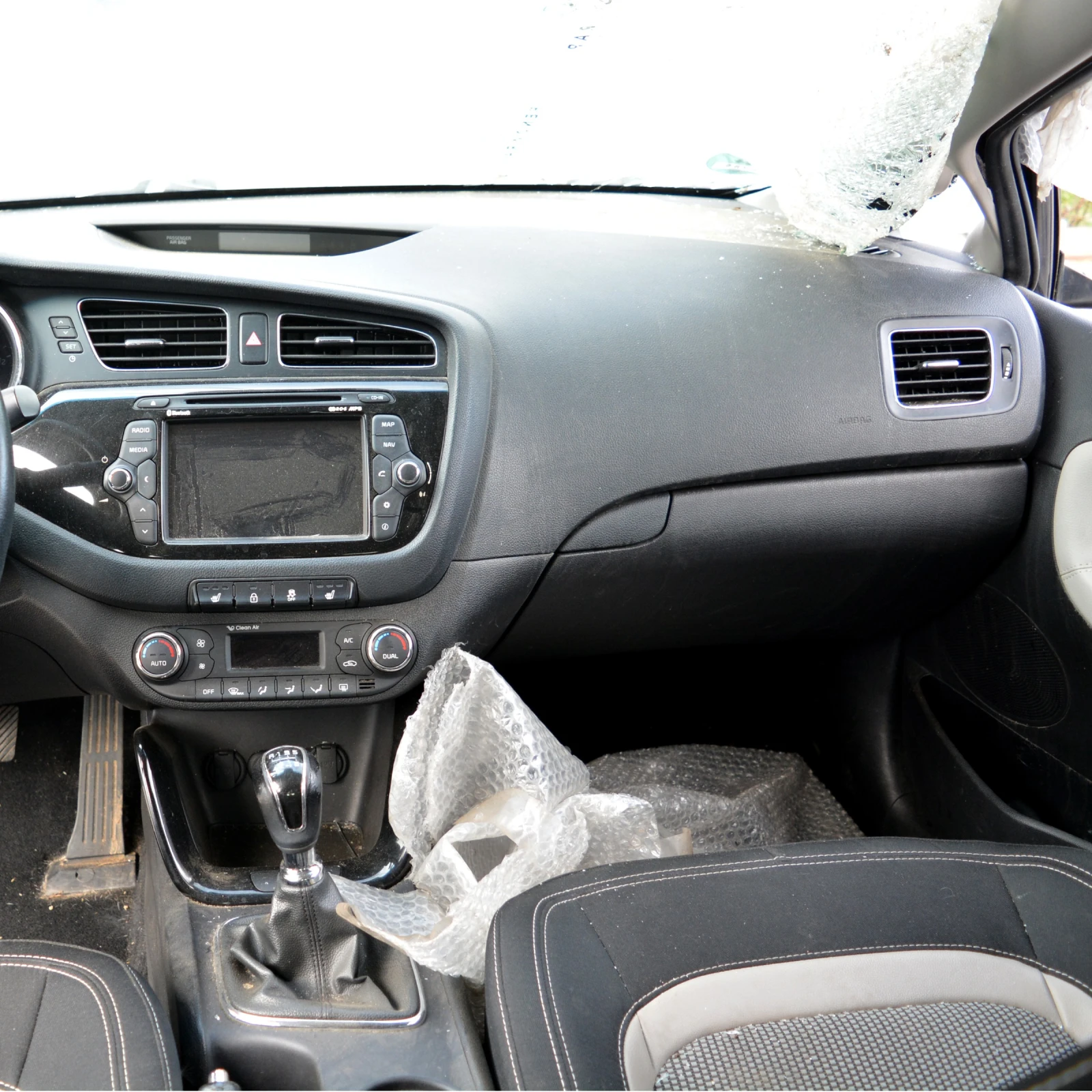 Kia Ceed 1.6 CRDI - изображение 6