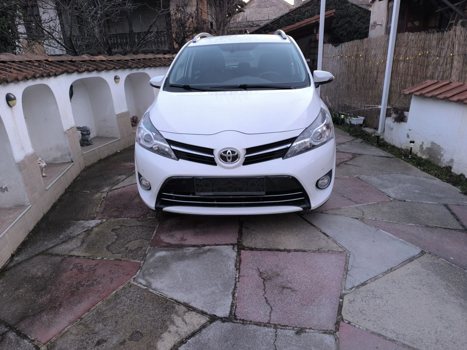 Toyota Verso 1.8 ������  | Mobile.bg � ����������� 1