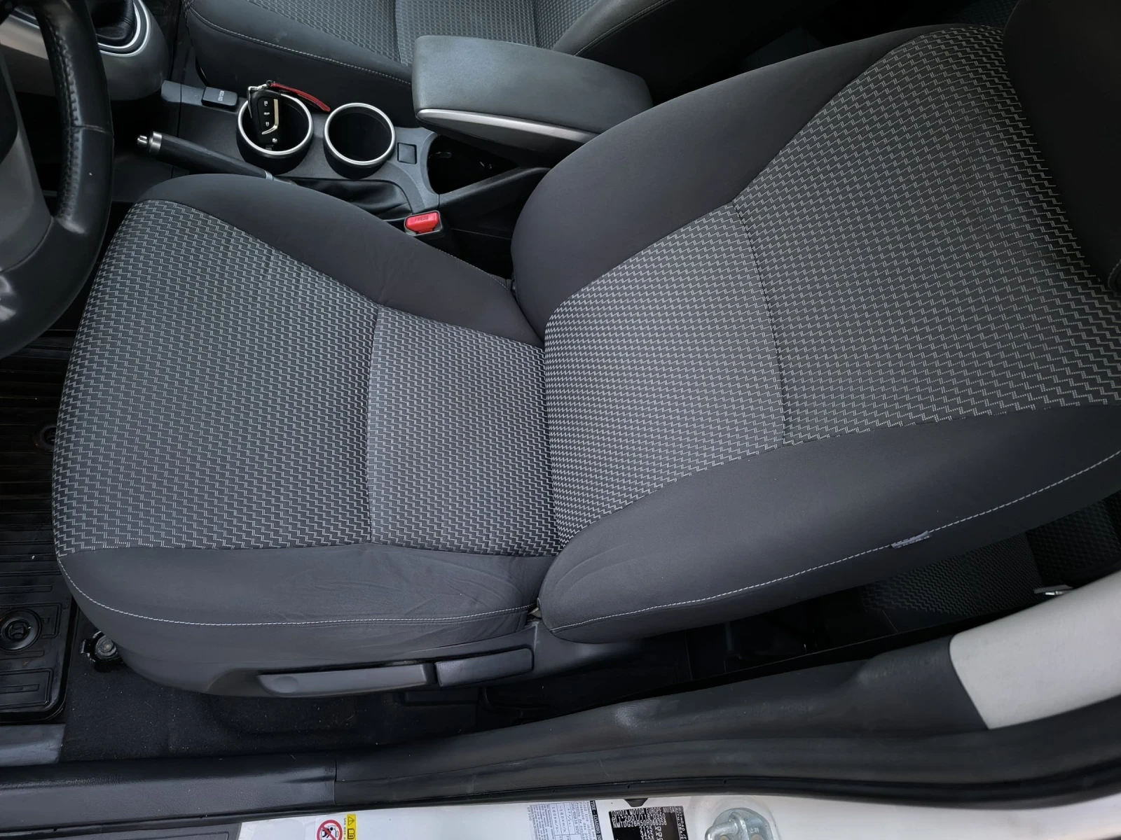 Toyota Verso 1.8 бензин  - изображение 7