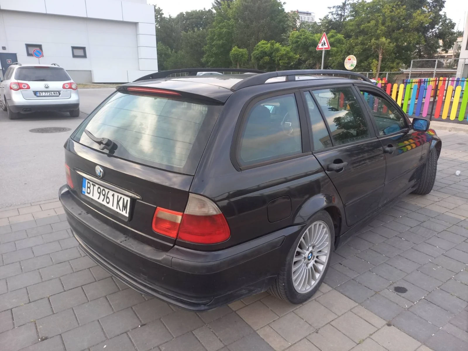 BMW 320, снимка 3 - Автомобили и джипове - 53905312