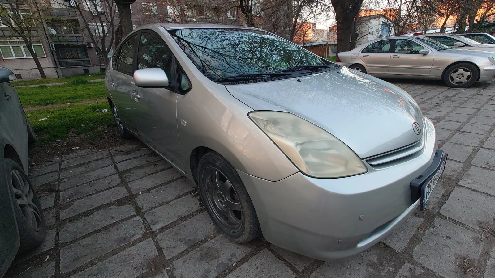 Toyota Prius | Mobile.bg � ����������� 15