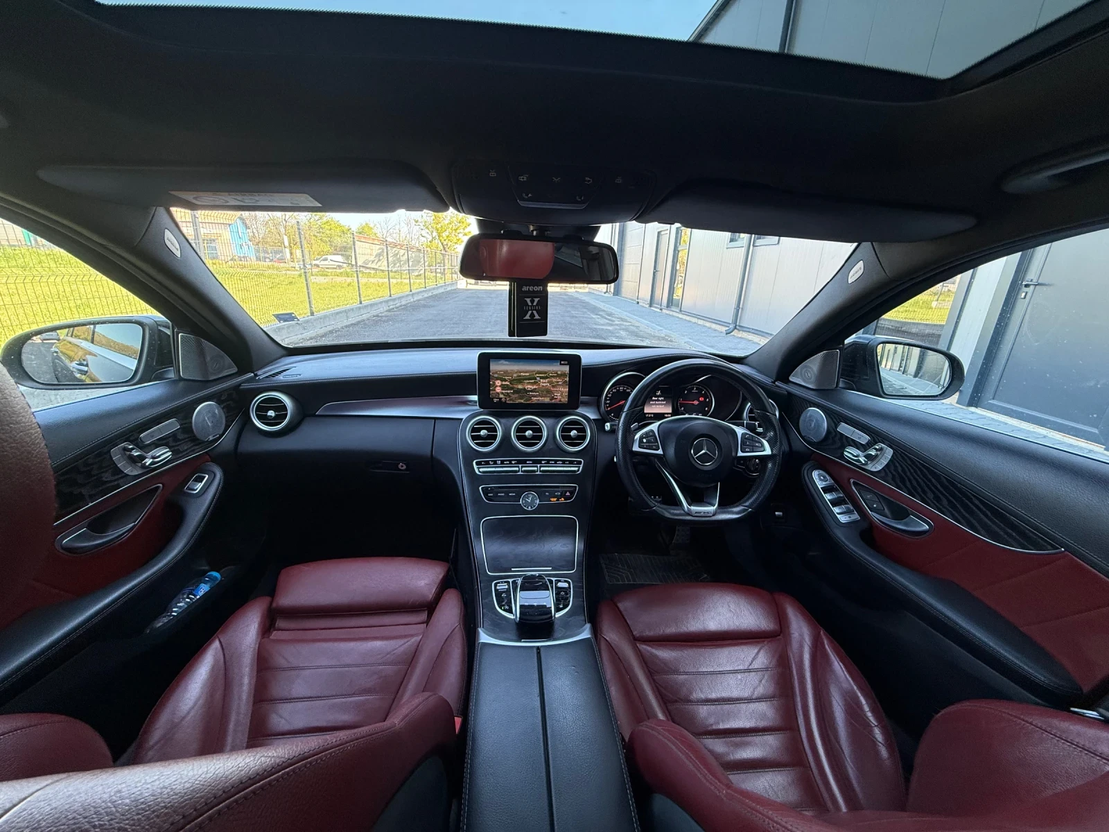 Mercedes-Benz C 220, снимка 5 - Автомобили и джипове - 54323192