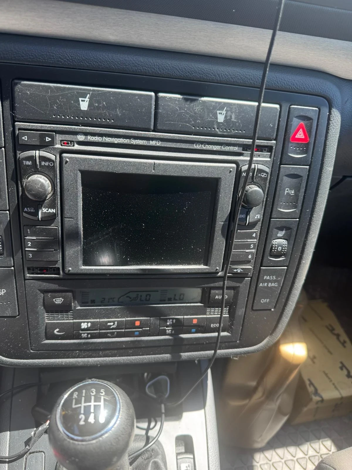 VW Sharan, снимка 11 - Автомобили и джипове - 54430374
