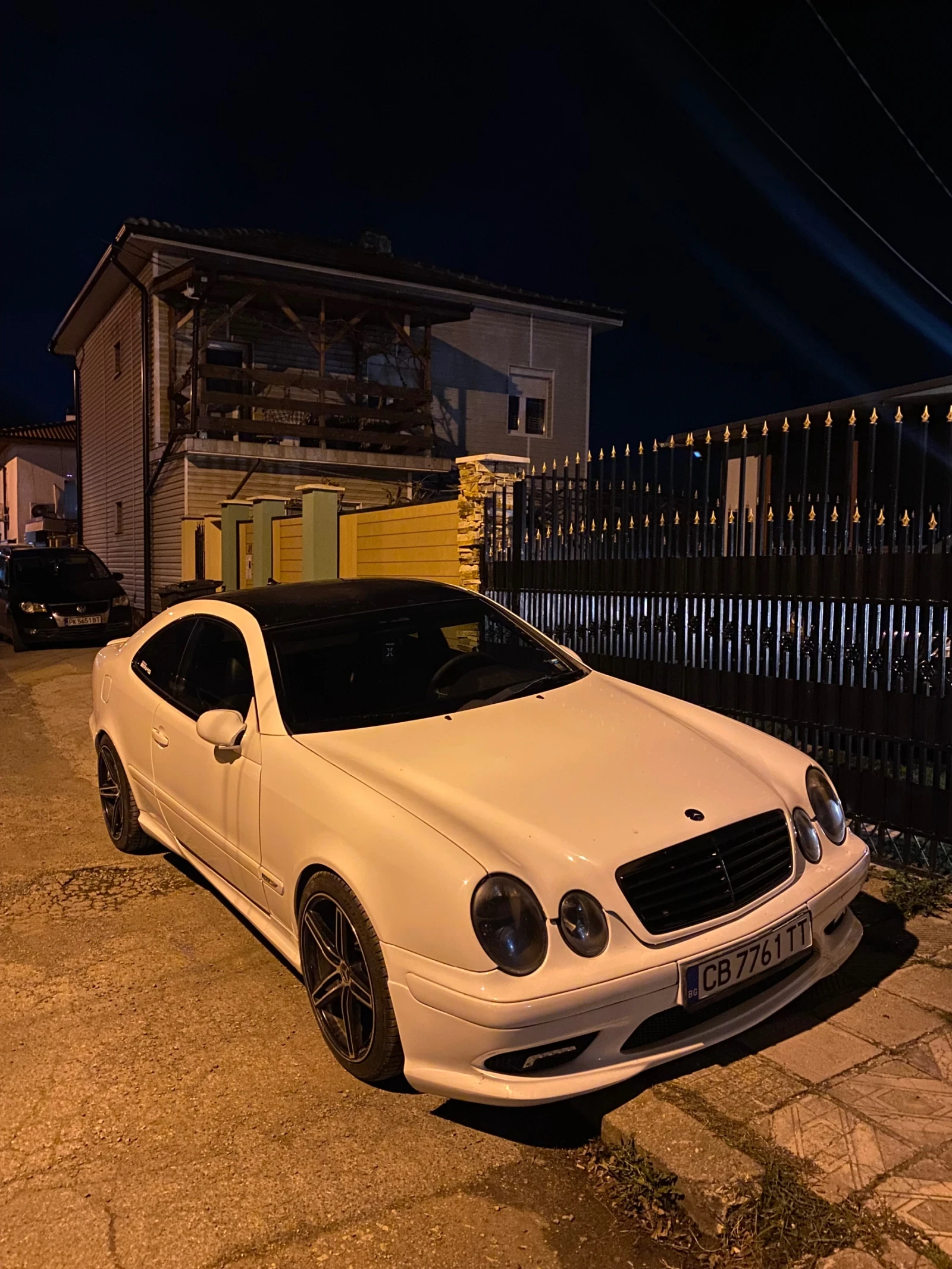 Mercedes-Benz CLK 230 KOMPRESSOR AMG OPTIC LPG ONE OF ONE, снимка 4 - Автомобили и джипове - 54462070