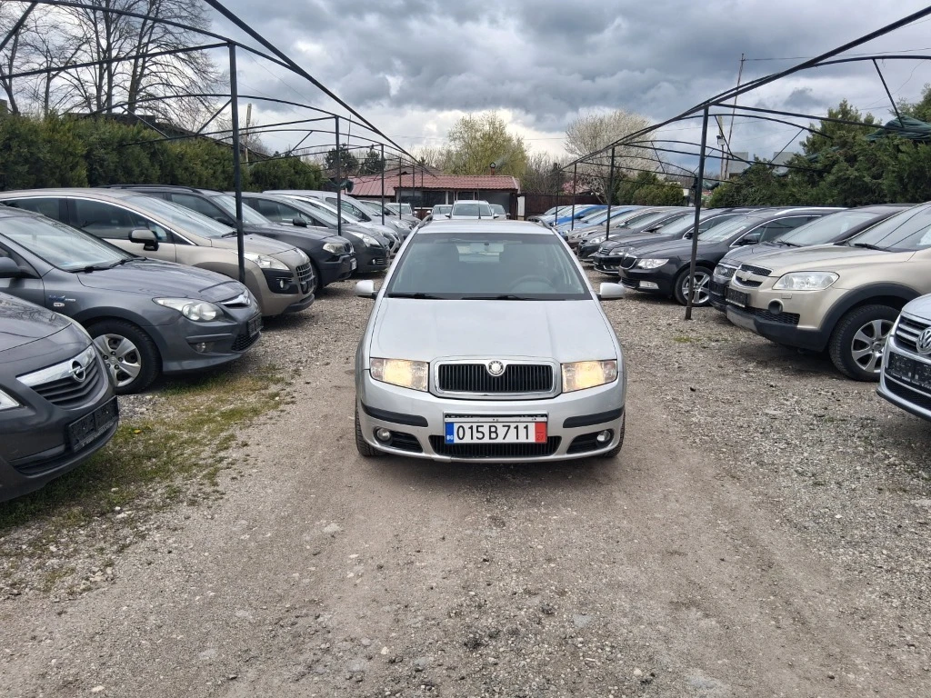 Skoda Fabia, снимка 3 - Автомобили и джипове - 54464246