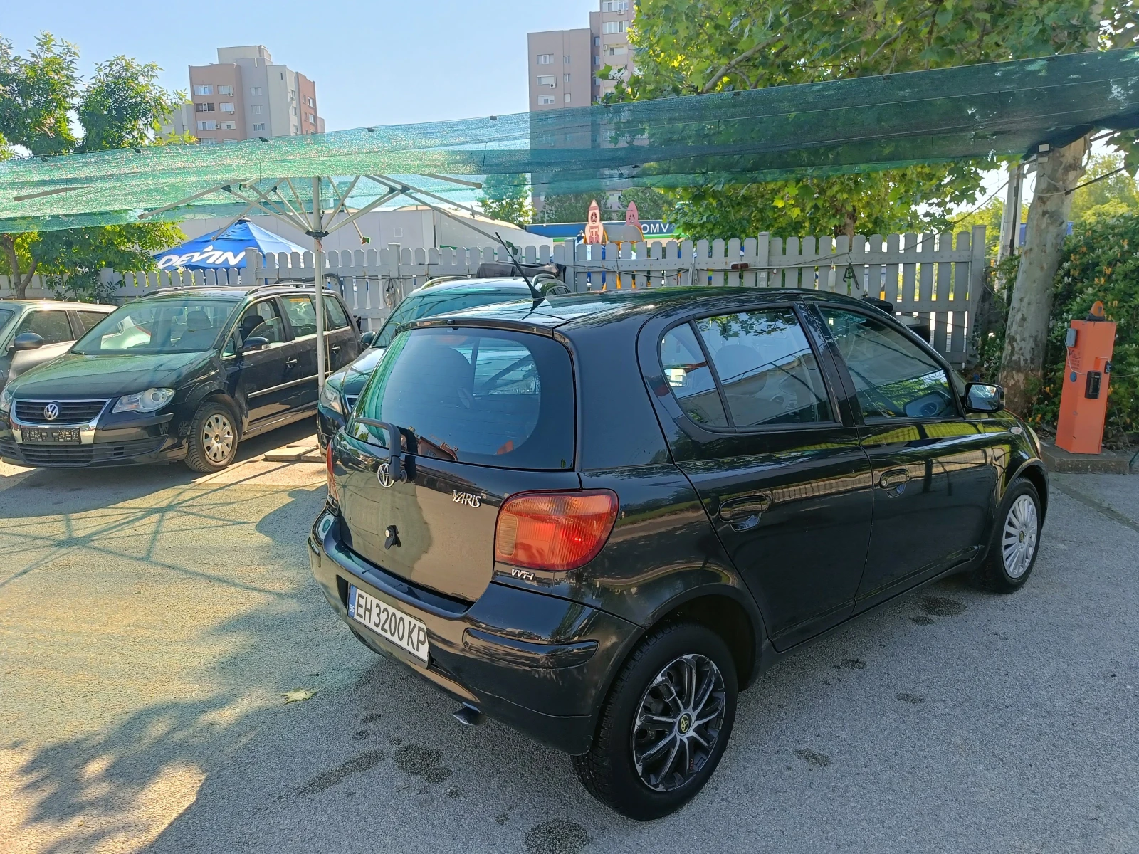 Toyota Yaris 1.4 bartrer 64kc., снимка 5 - Автомобили и джипове - 54689153