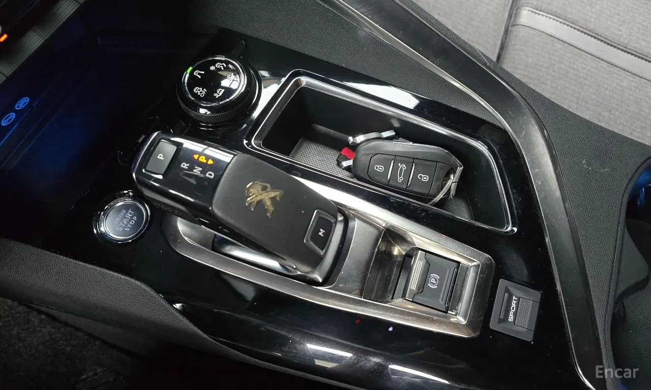 Peugeot 5008 2nd Generation 1.5 BlueHDi, снимка 9 - Автомобили и джипове - 54699661