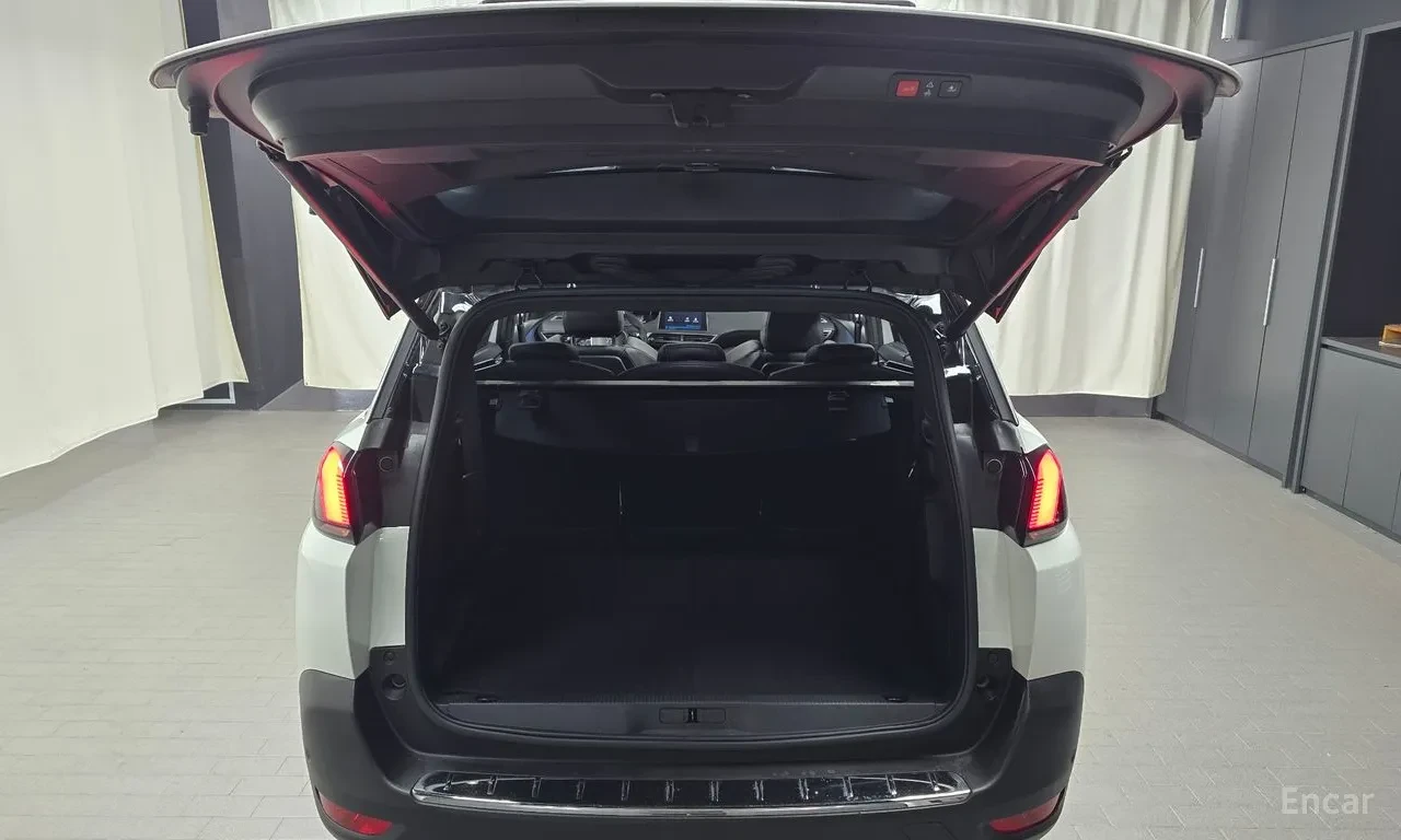Peugeot 5008 2nd Generation 1.5 BlueHDi, снимка 14 - Автомобили и джипове - 54699661