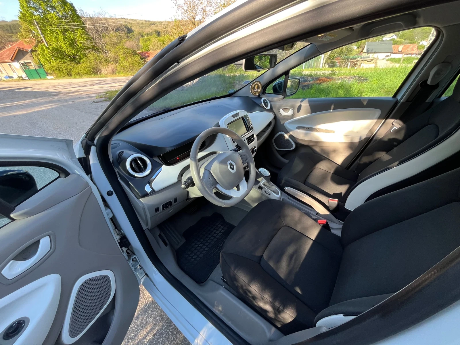 Renault Zoe Intens 22KW, снимка 8 - Автомобили и джипове - 55138262