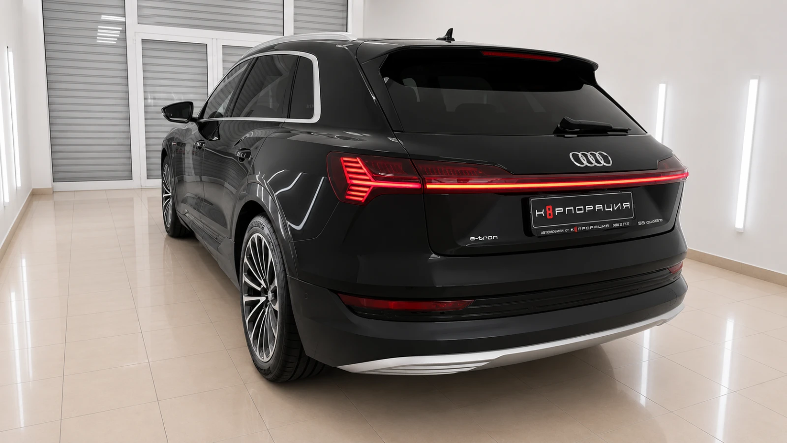 Audi E-Tron 20% ПЪРВОНАЧАЛНА ⚡ AUDI e-tron 55 quattro, снимка 6 - Автомобили и джипове - 55658719