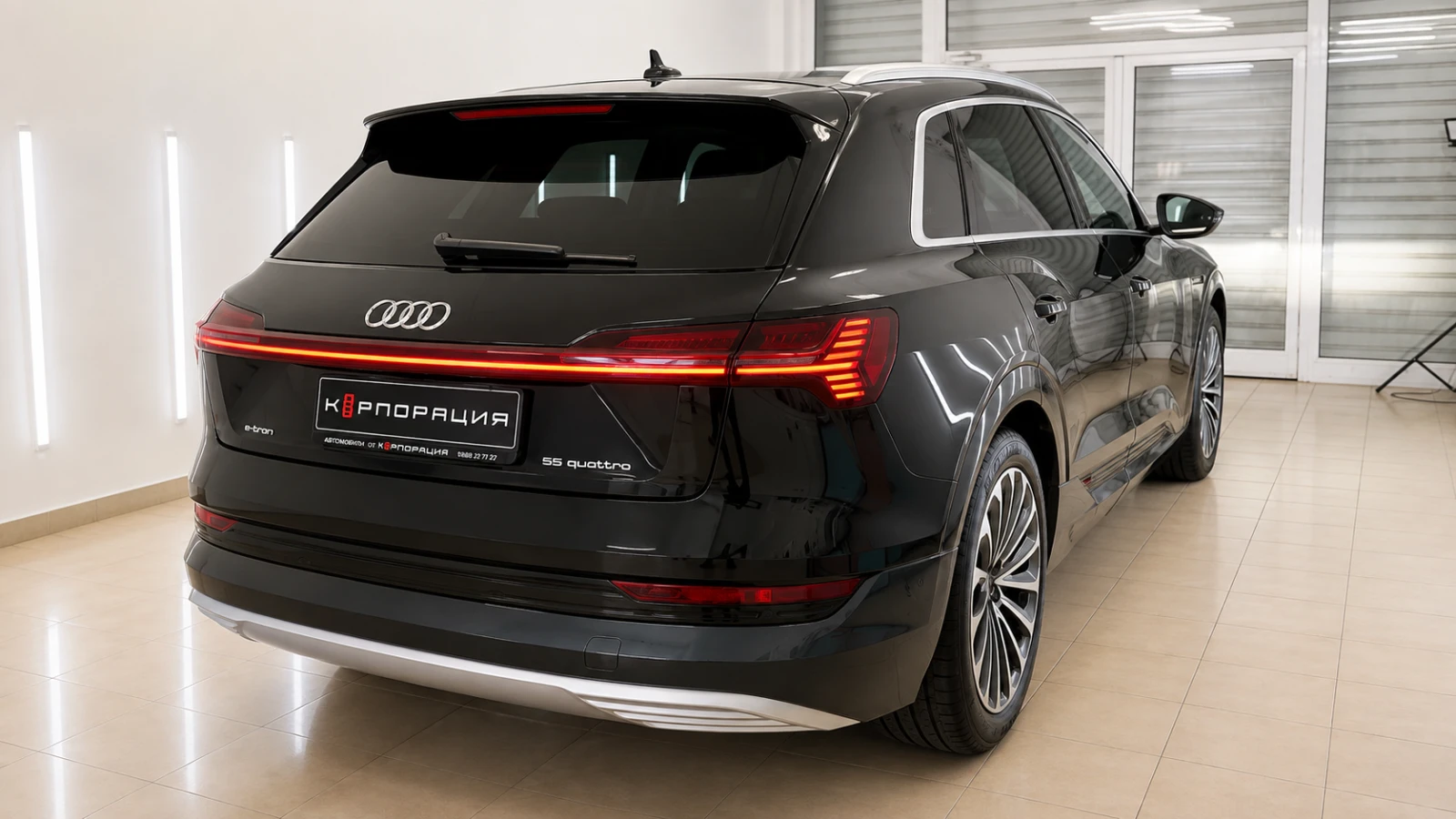 Audi E-Tron 20% ПЪРВОНАЧАЛНА ⚡ AUDI e-tron 55 quattro, снимка 10 - Автомобили и джипове - 55658719