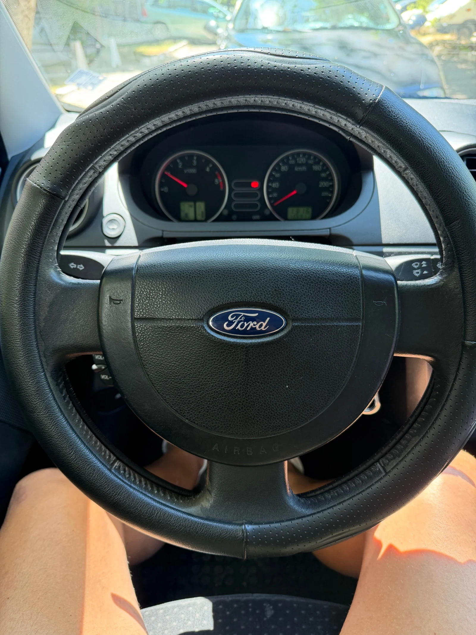 Ford Fiesta 1.4 TDCI, снимка 12 - Автомобили и джипове - 55675192
