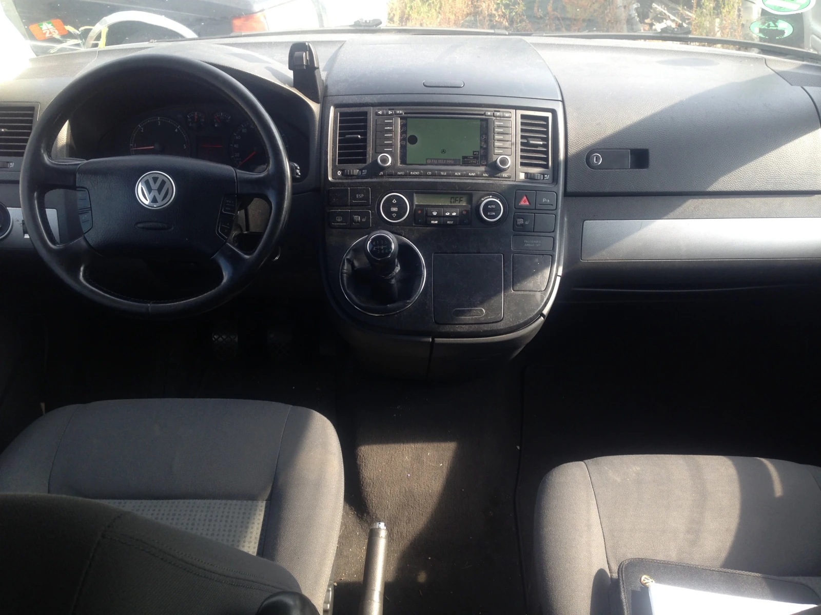 VW Multivan T5 2.5TDI 174кс 7седалки 6ск, снимка 12 - Автомобили и джипове - 55785918