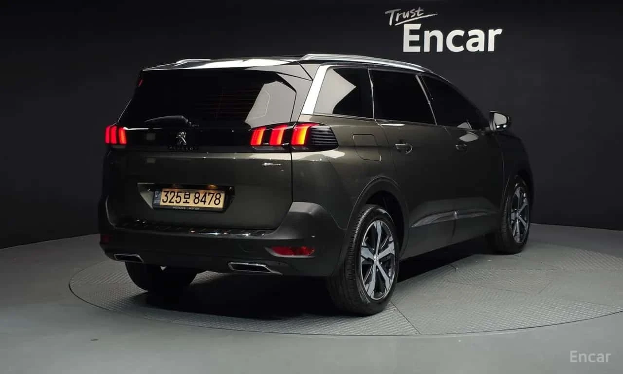 Peugeot 5008 * 1.5 BlueHDi GT Line * ЦЕНА ДО БГ, снимка 2 - Автомобили и джипове - 55790086
