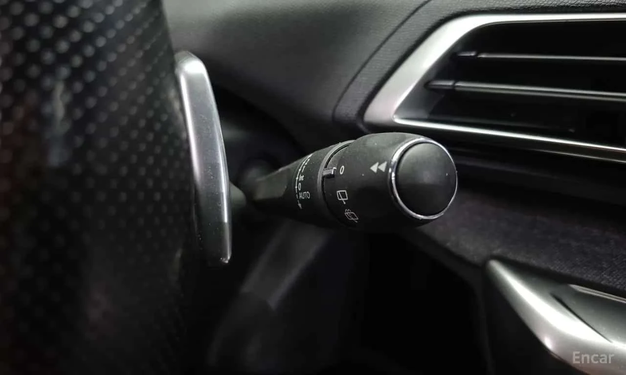 Peugeot 5008 * 1.5 BlueHDi GT Line * ЦЕНА ДО БГ, снимка 14 - Автомобили и джипове - 55790086