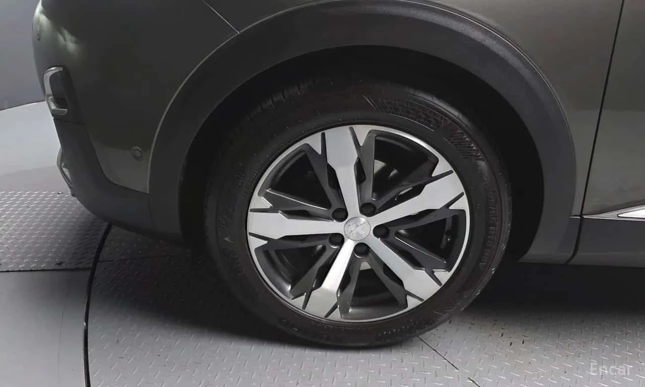 Peugeot 5008 * 1.5 BlueHDi GT Line * ЦЕНА ДО БГ, снимка 16 - Автомобили и джипове - 55790086