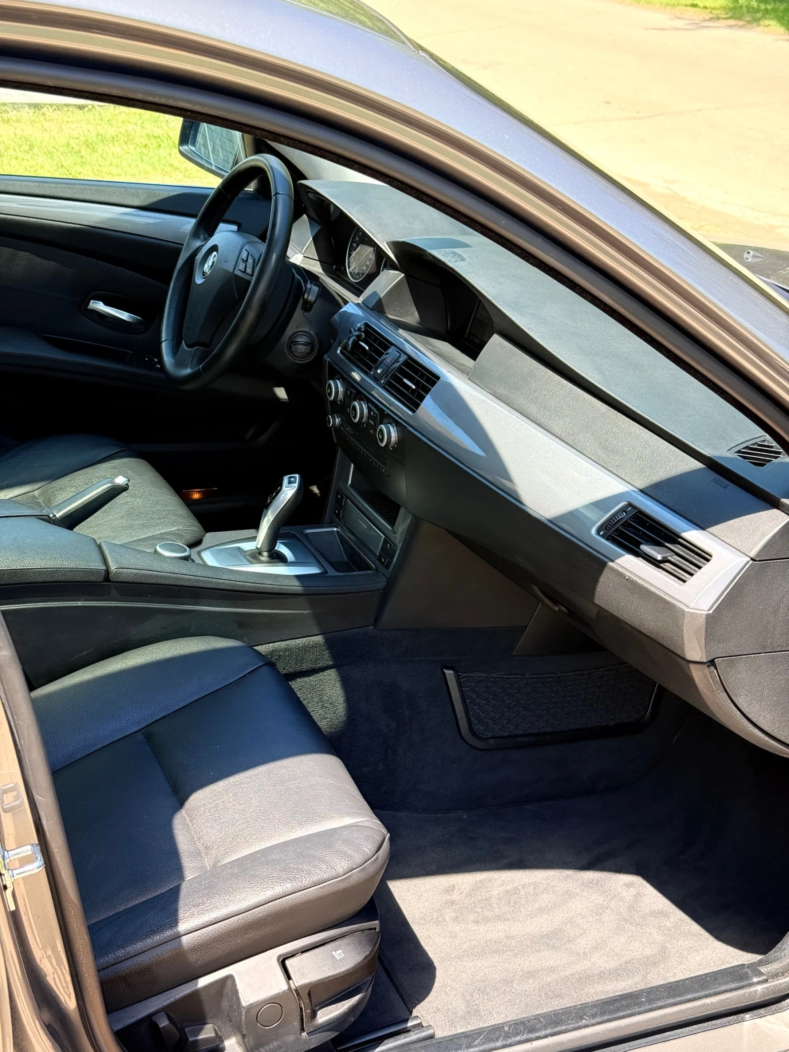 BMW 530, снимка 11 - Автомобили и джипове - 56084817