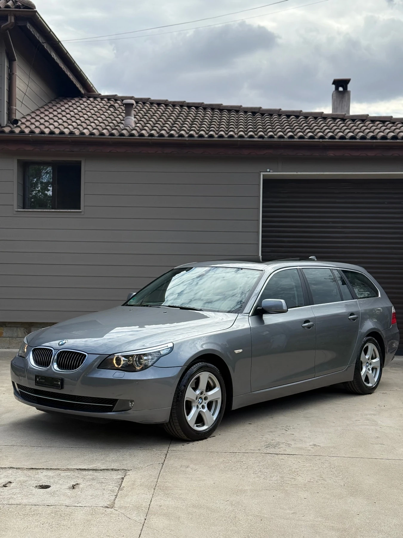 BMW 530