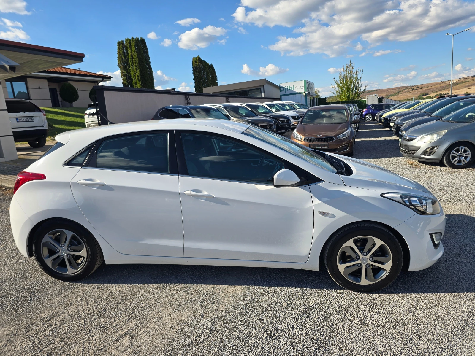 Hyundai I30 1.4I-100K.C-EURO6, снимка 4 - Автомобили и джипове - 56259852