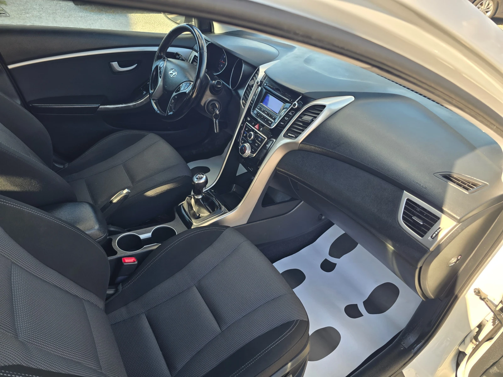 Hyundai I30 1.4I-100K.C-EURO6, снимка 11 - Автомобили и джипове - 56259852