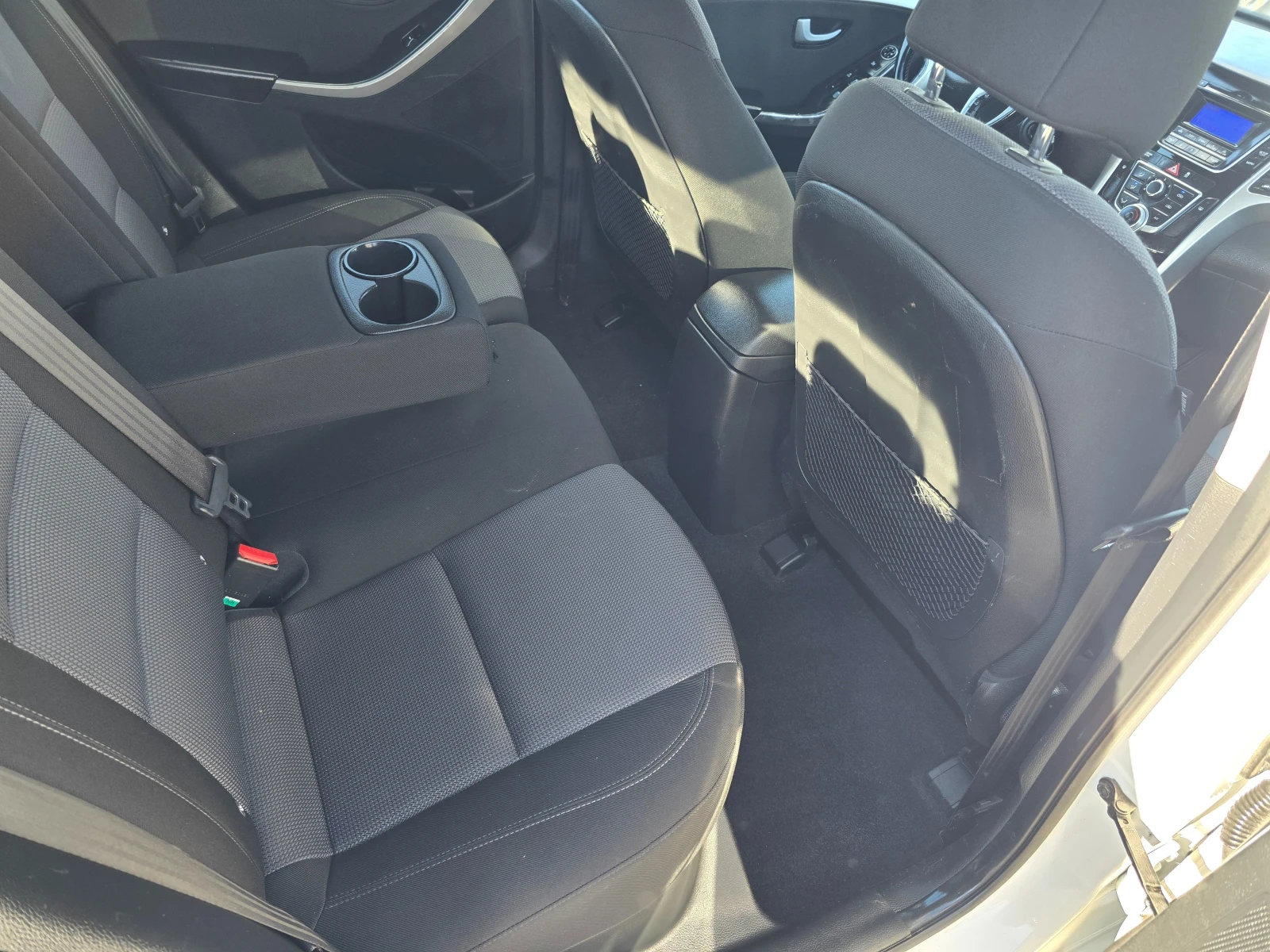 Hyundai I30 1.4I-100K.C-EURO6, снимка 10 - Автомобили и джипове - 56259852