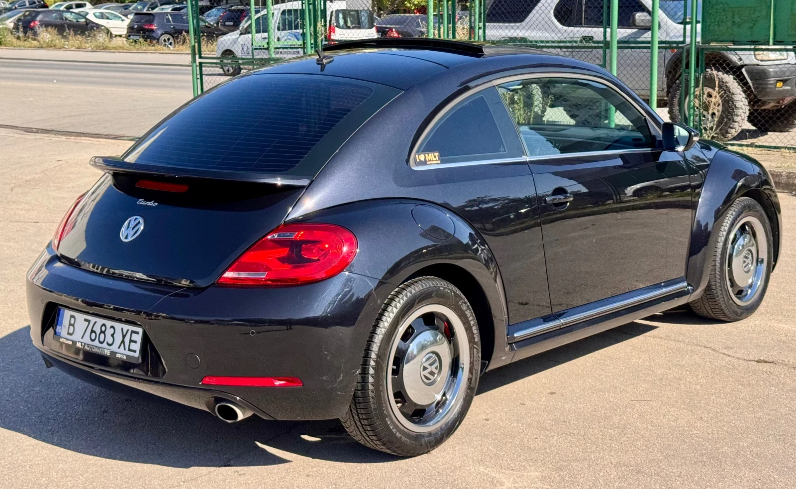 VW Beetle 2.0T, снимка 4 - Автомобили и джипове - 56302399