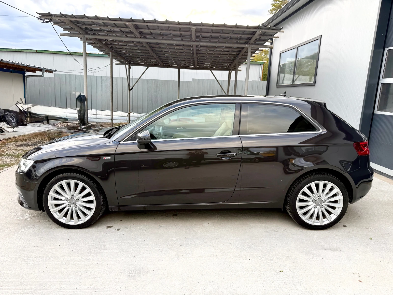 Audi A3 S-line/DSG/NAVI, снимка 4 - Автомобили и джипове - 56434107