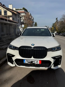     BMW X7 M50i