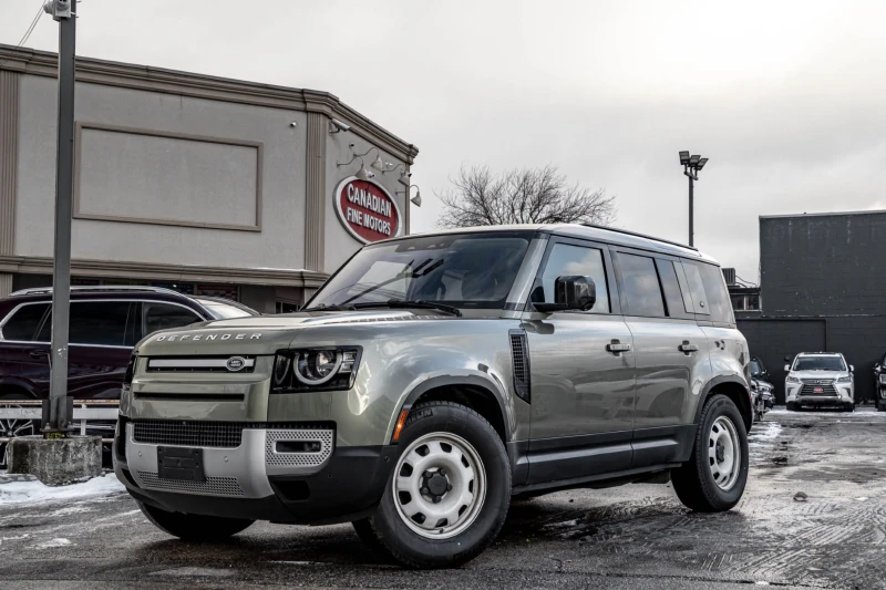 Land Rover Defender S * 4WD * PANORAMA * * АвтоКредит * (ЦЕНА ДО БГ), снимка 1 - Автомобили и джипове - 49595233