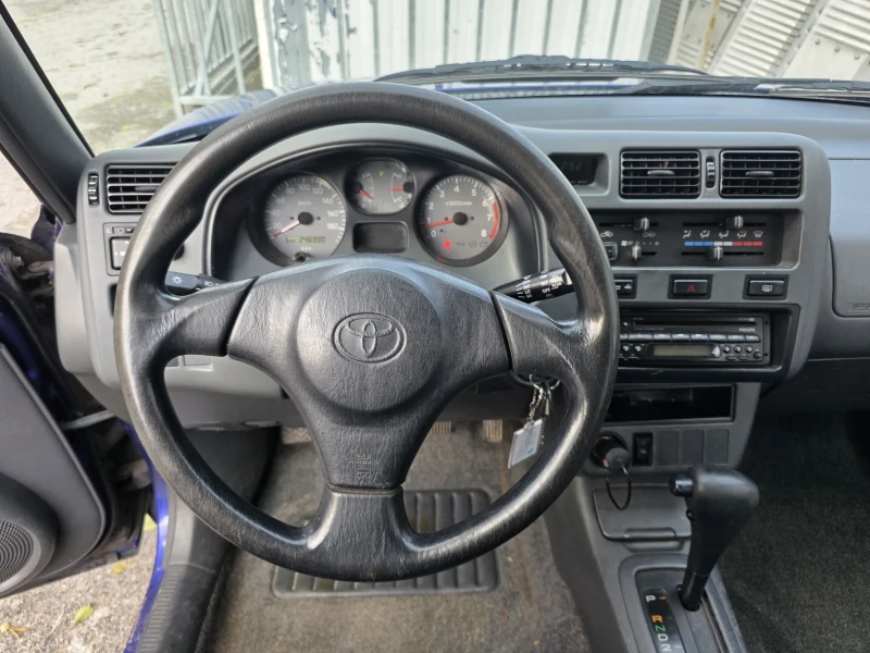 Toyota Rav4 2.0i 129кс 4х4 * Климатик* , снимка 11 - Автомобили и джипове - 52888375