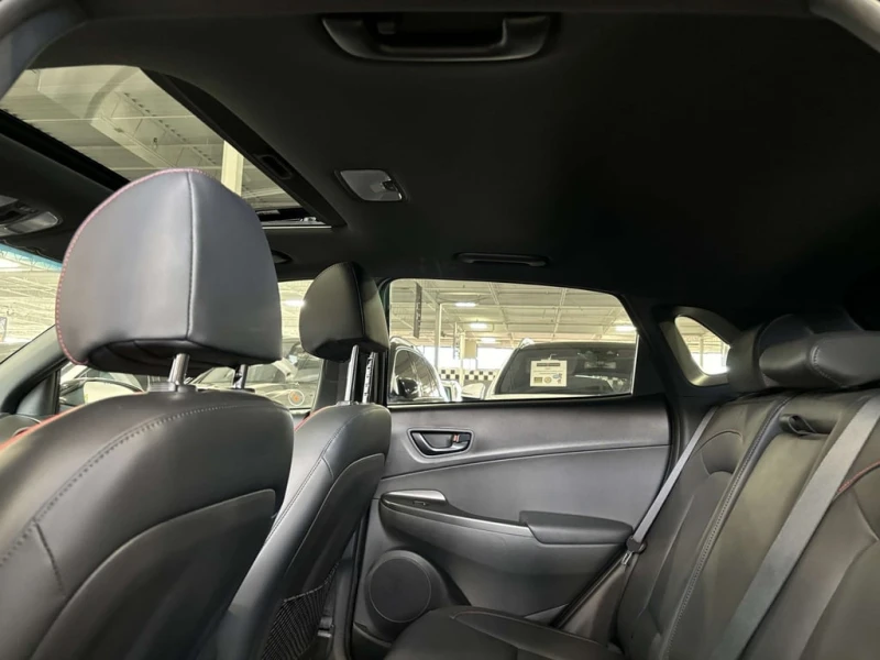 Hyundai Kona N Line| AWD| ULTIMATEPKG| NAV| SUNROOF| LEATHER, снимка 8 - Автомобили и джипове - 53100907