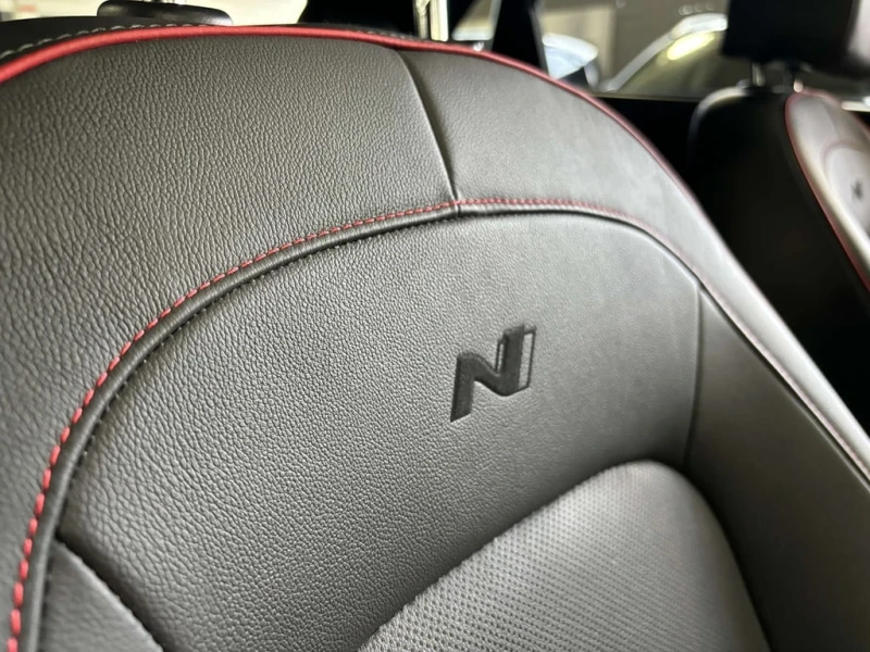 Hyundai Kona N Line| AWD| ULTIMATEPKG| NAV| SUNROOF| LEATHER, снимка 14 - Автомобили и джипове - 53100907
