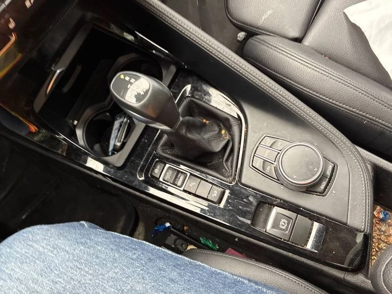 BMW X2 * xDrive28i * PANO * CARFAX * ОПЦИЯ ЗА ФИНАНСИРАНЕ, снимка 13 - Автомобили и джипове - 55232836