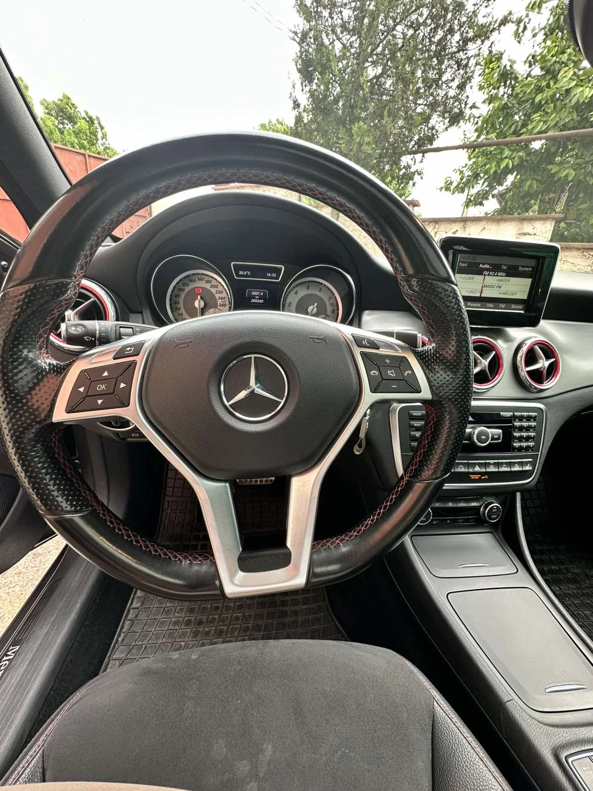 Mercedes-Benz GLA 250  - изображение 6