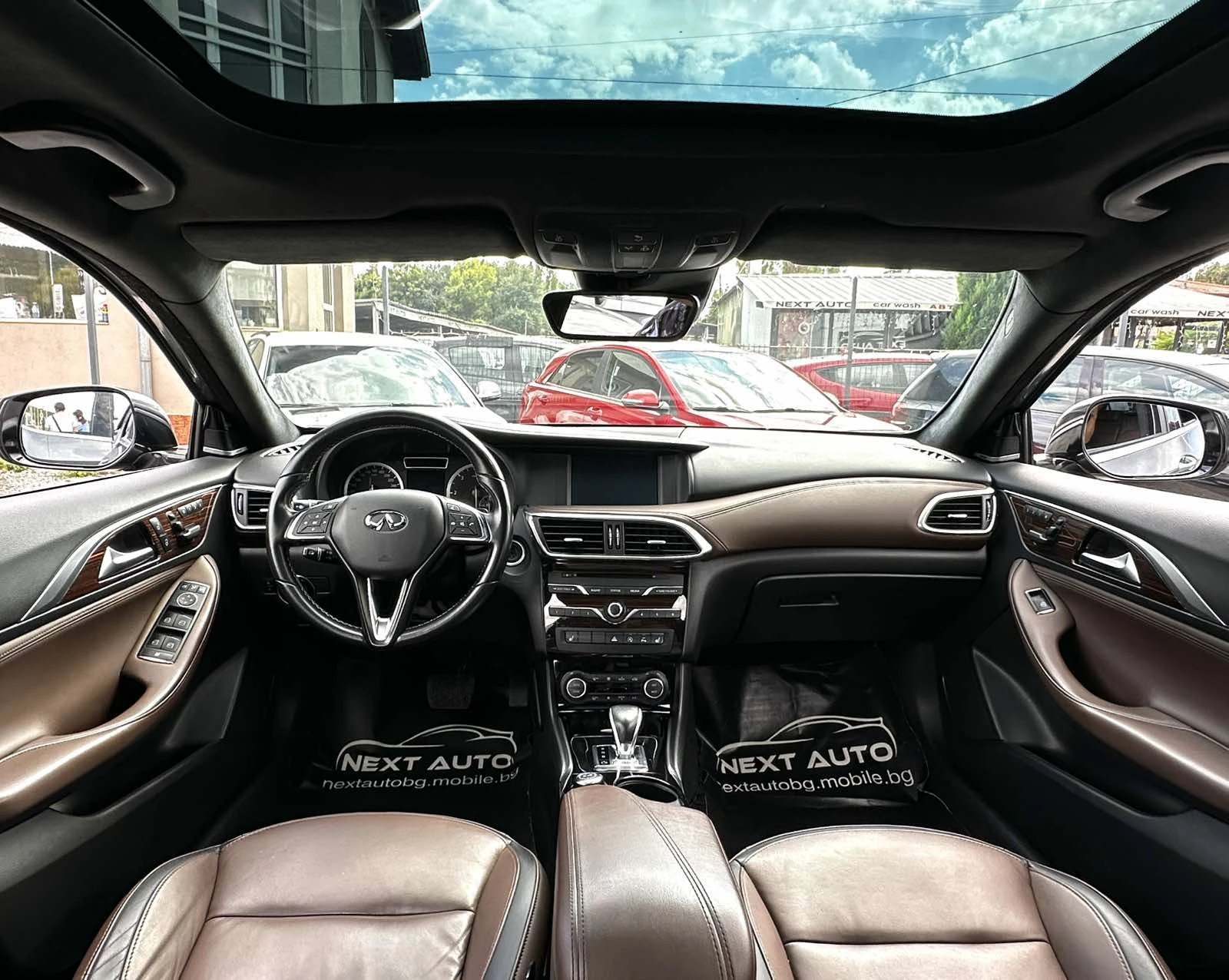 Infiniti QX30 2.2D 170HP AWD BOSE DISTRONIC - изображение 9