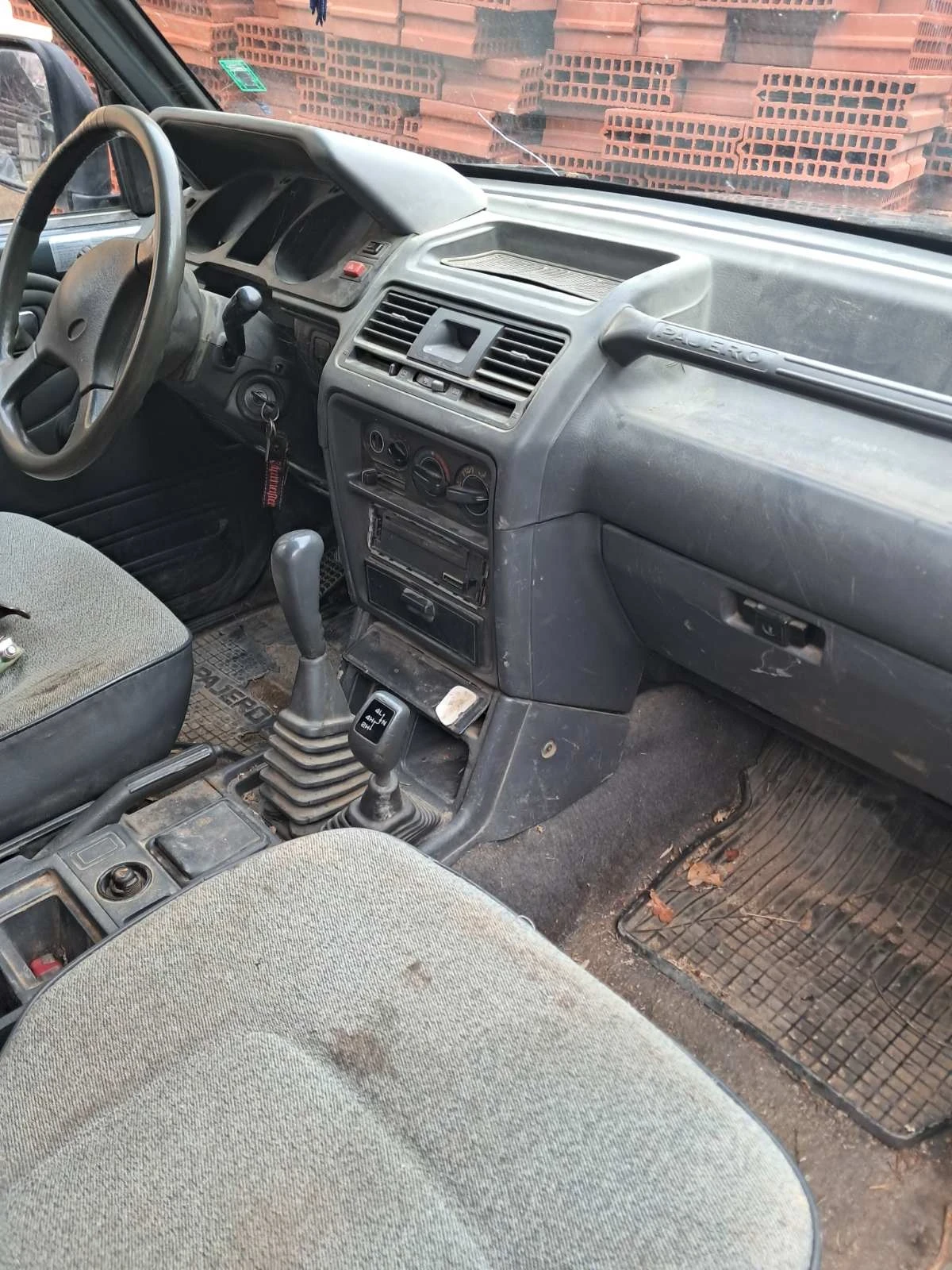 Mitsubishi Pajero  - изображение 2