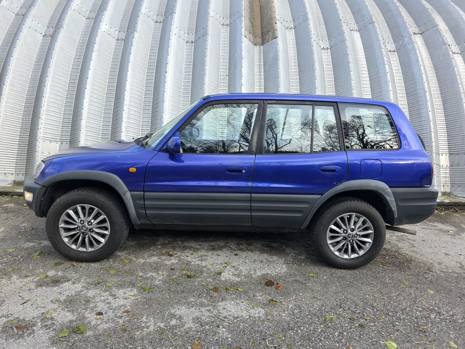 Toyota Rav4 2.0i 129�� 4�4 * ��������*  | Mobile.bg � ����������� 6