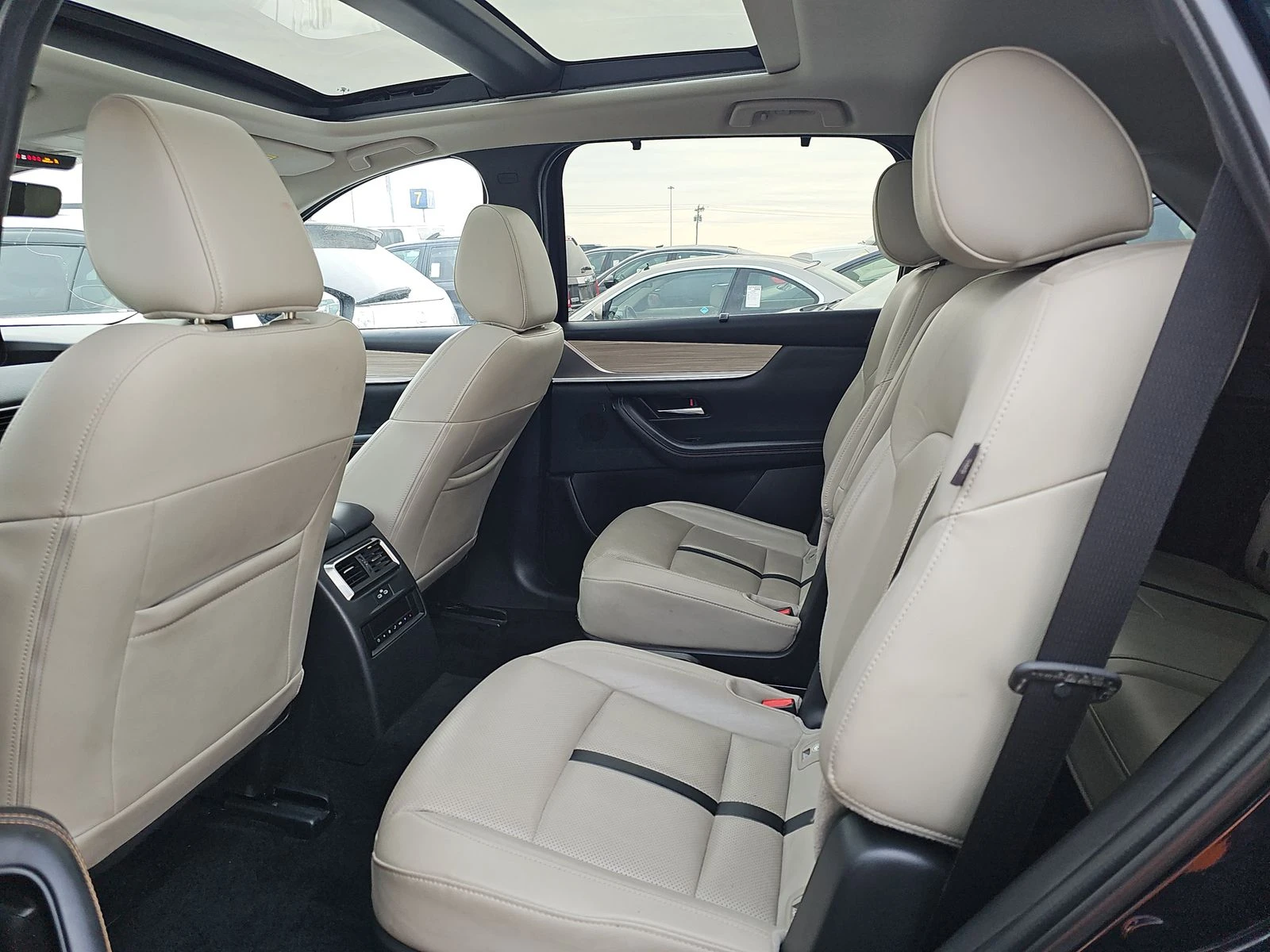 Mazda CX-90 PHEV Premium, снимка 12 - Автомобили и джипове - 53738974