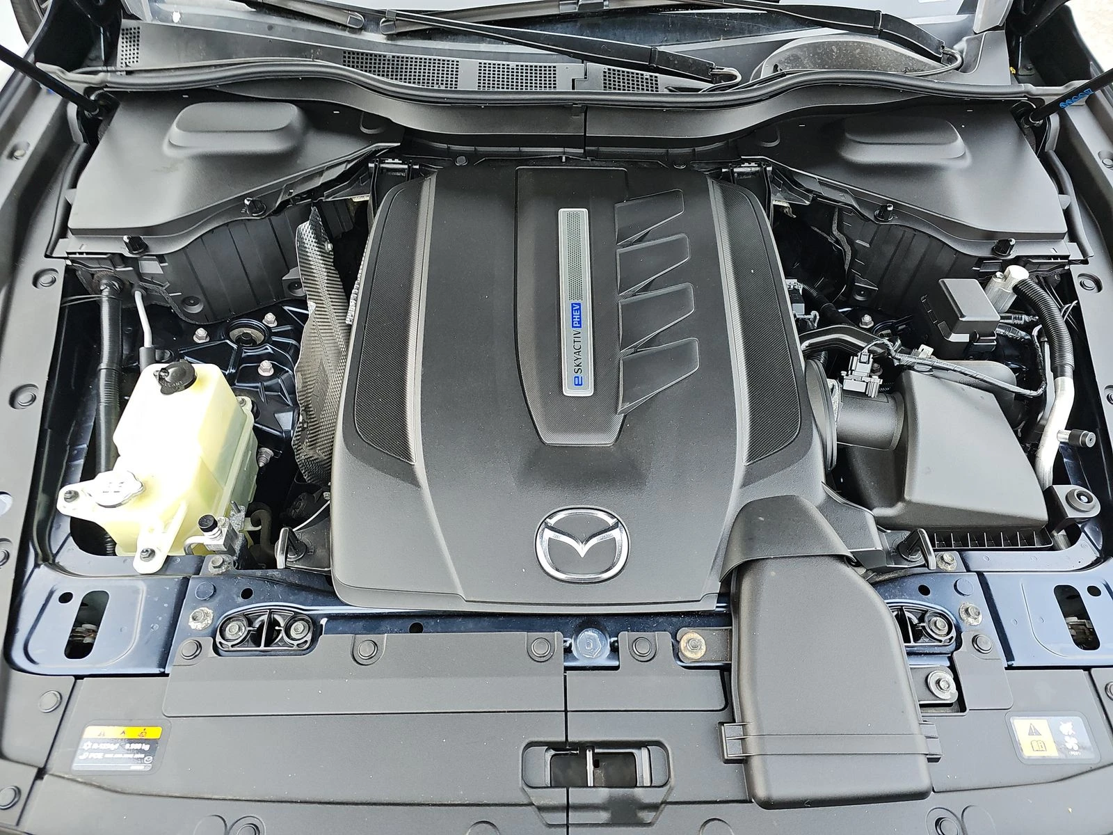 Mazda CX-90 PHEV Premium, снимка 16 - Автомобили и джипове - 53738974