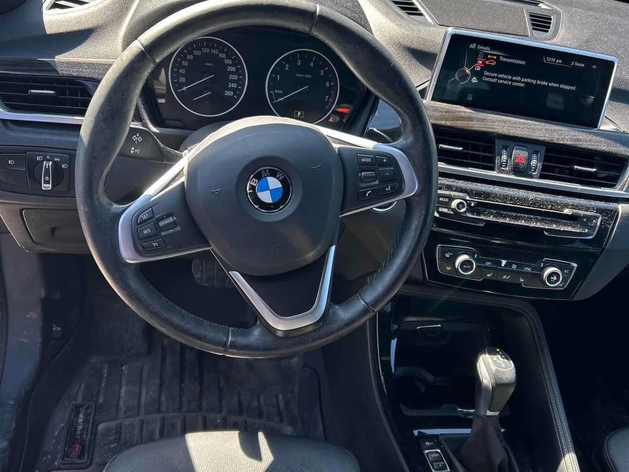 BMW X1 XDRIVE28I| ПОДГРЕВИ| PANO| CARFAX, снимка 7 - Автомобили и джипове - 54016549