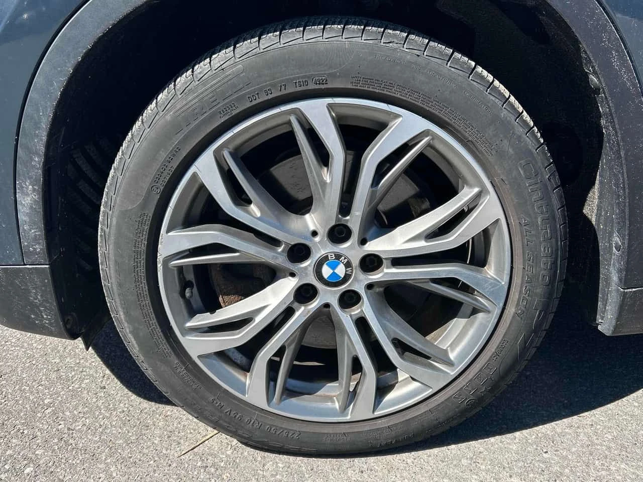 BMW X1 XDRIVE28I| ПОДГРЕВИ| PANO| CARFAX, снимка 6 - Автомобили и джипове - 54016549