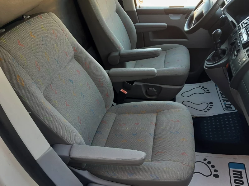 VW Transporter 1.9TDI/КЛИМАТИК, снимка 7 - Бусове и автобуси - 47412214