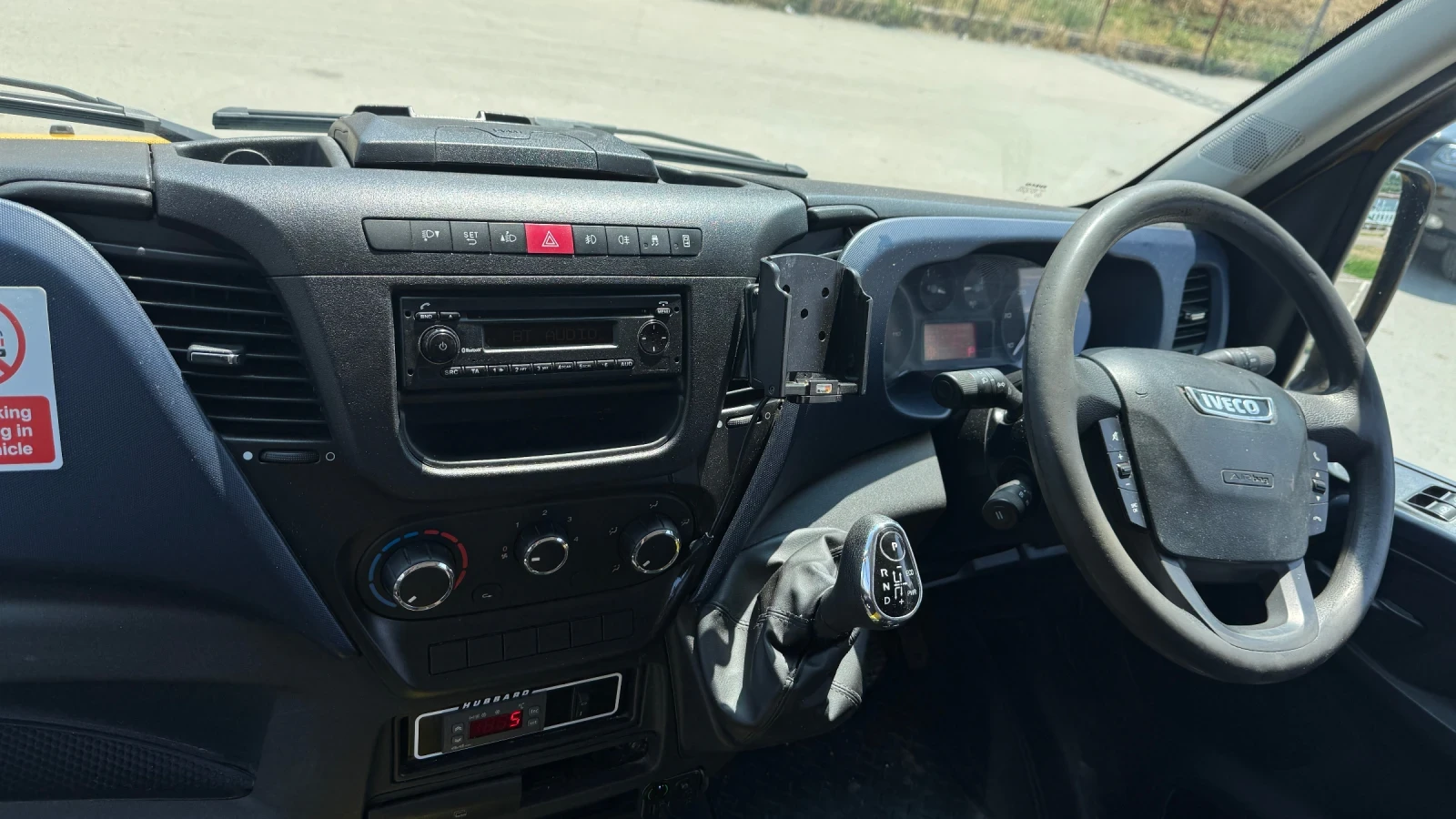 Iveco Daily, снимка 8 - Бусове и автобуси - 55633936