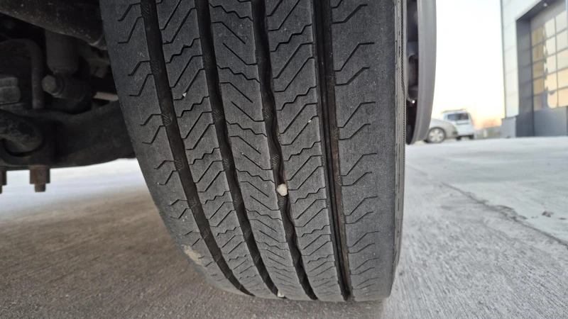 Volvo Fl 210, снимка 11 - Камиони - 52477594