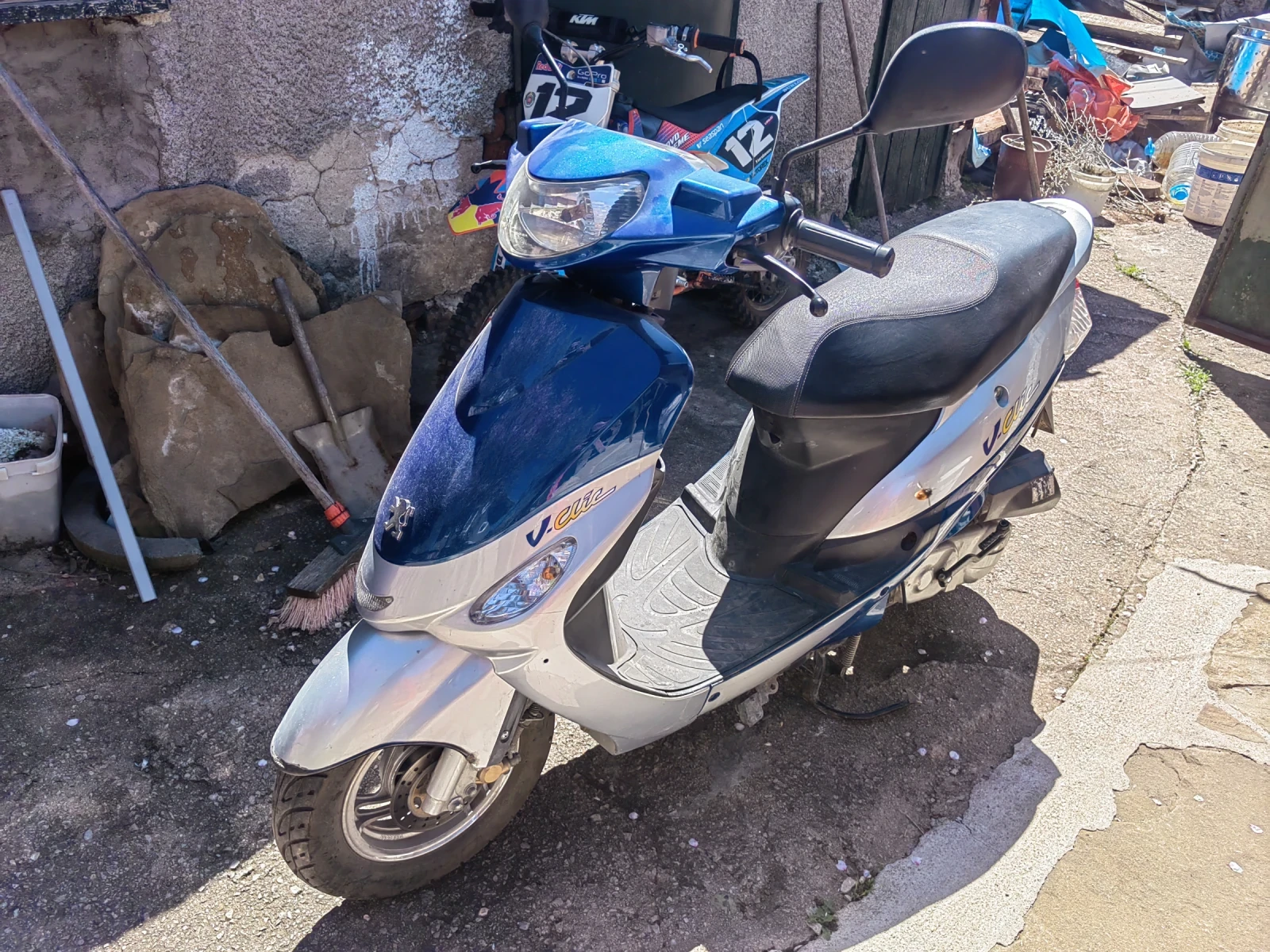 Peugeot V-Clic undefined | Auto.bg — изображение 1