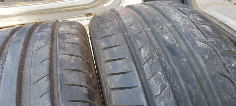 Гуми Летни 225/40R18, снимка 4 - Гуми и джанти - 33848161