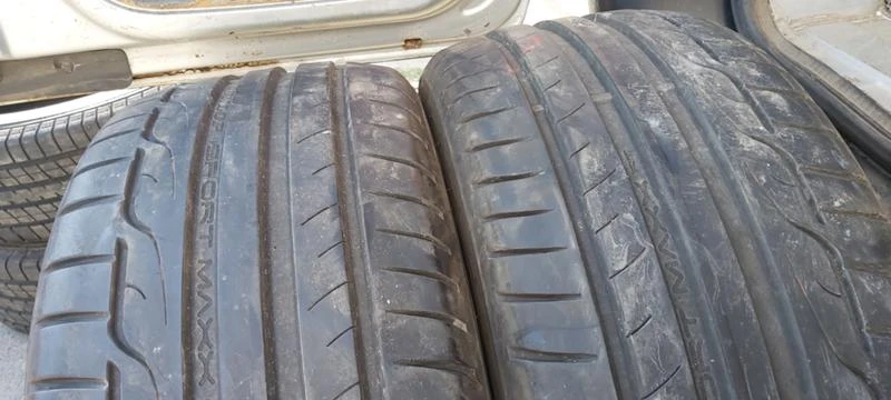 Гуми Летни 225/40R18, снимка 2 - Гуми и джанти - 33848161