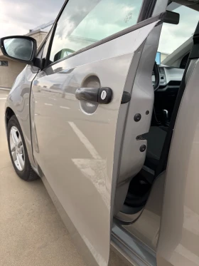 VW Up - 6699 € / 13102.11 лв. - 28819654 13