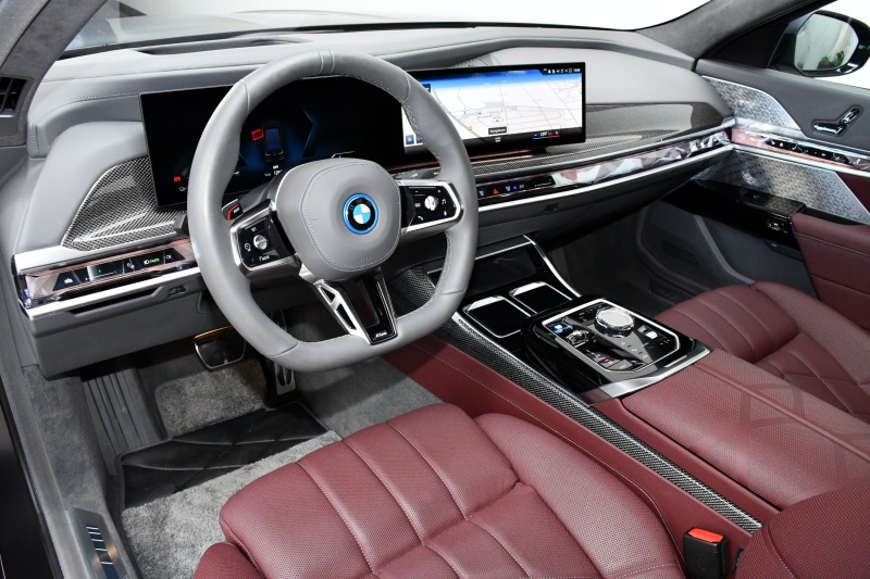 BMW i7 xDrive60 M Sport B&W Entertain, снимка 7 - Автомобили и джипове - 43772595
