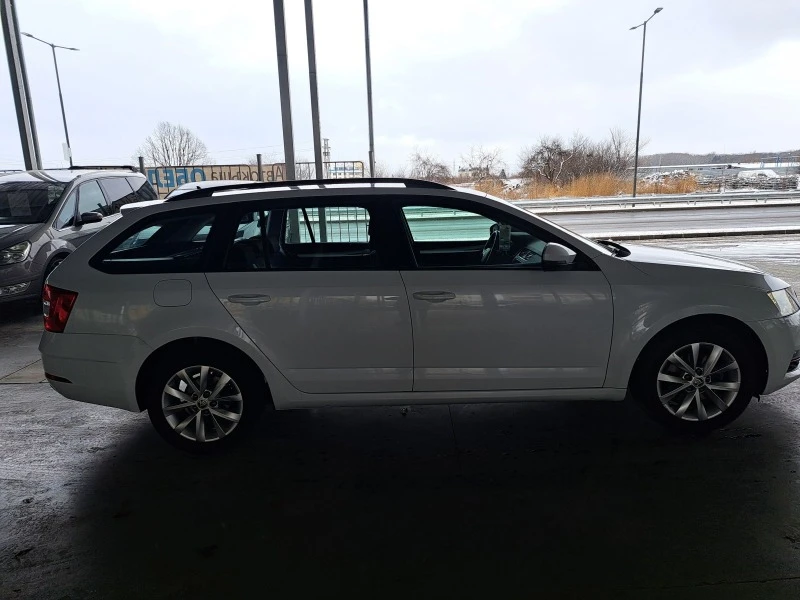 Skoda Octavia 2.0TDI 150PS.ITALIA, снимка 7 - Автомобили и джипове - 43772983